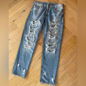 Distressed Low Waist Boyfriend Jeans